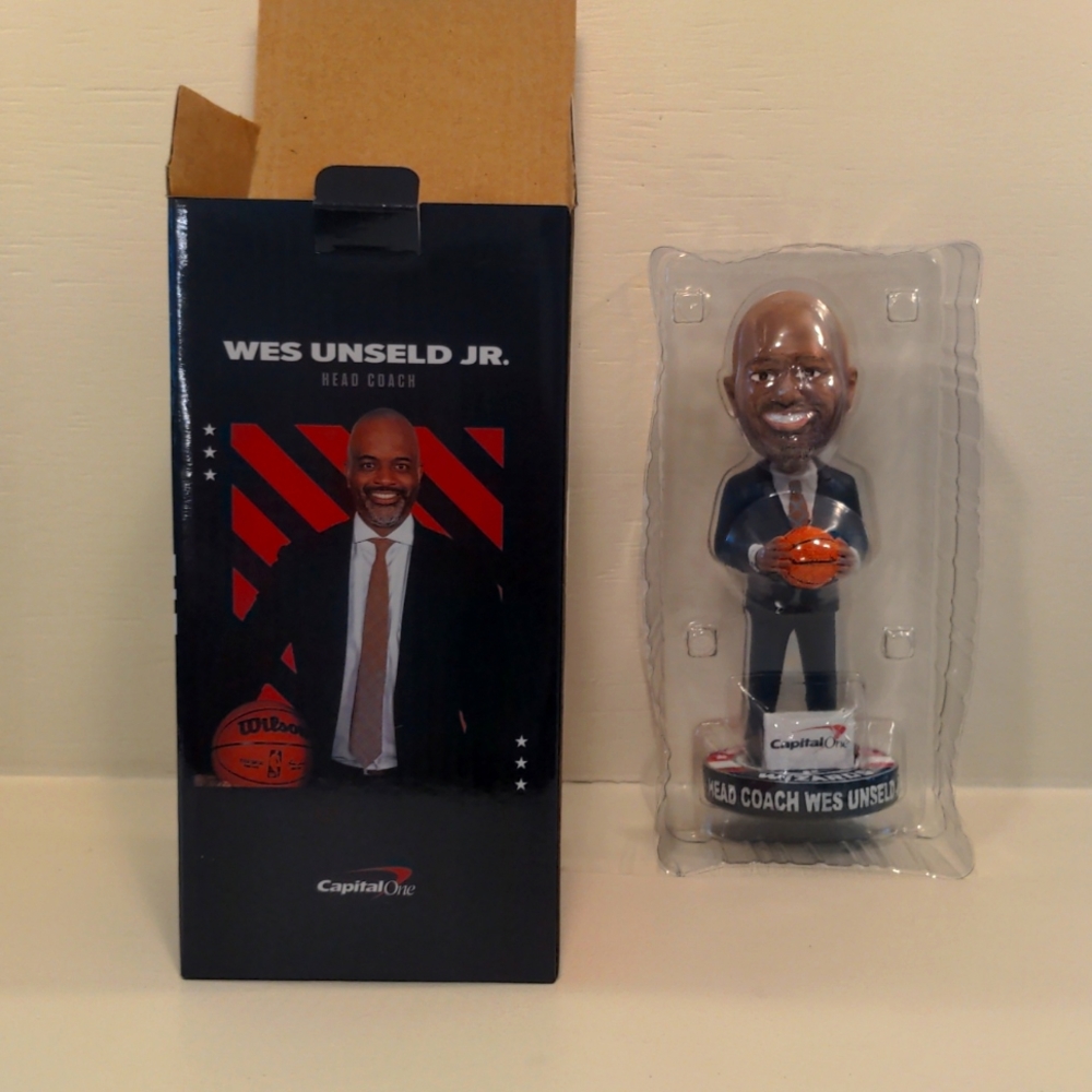 Washington Wizards Head Coach Wes Unseld JR Bobble Head New
